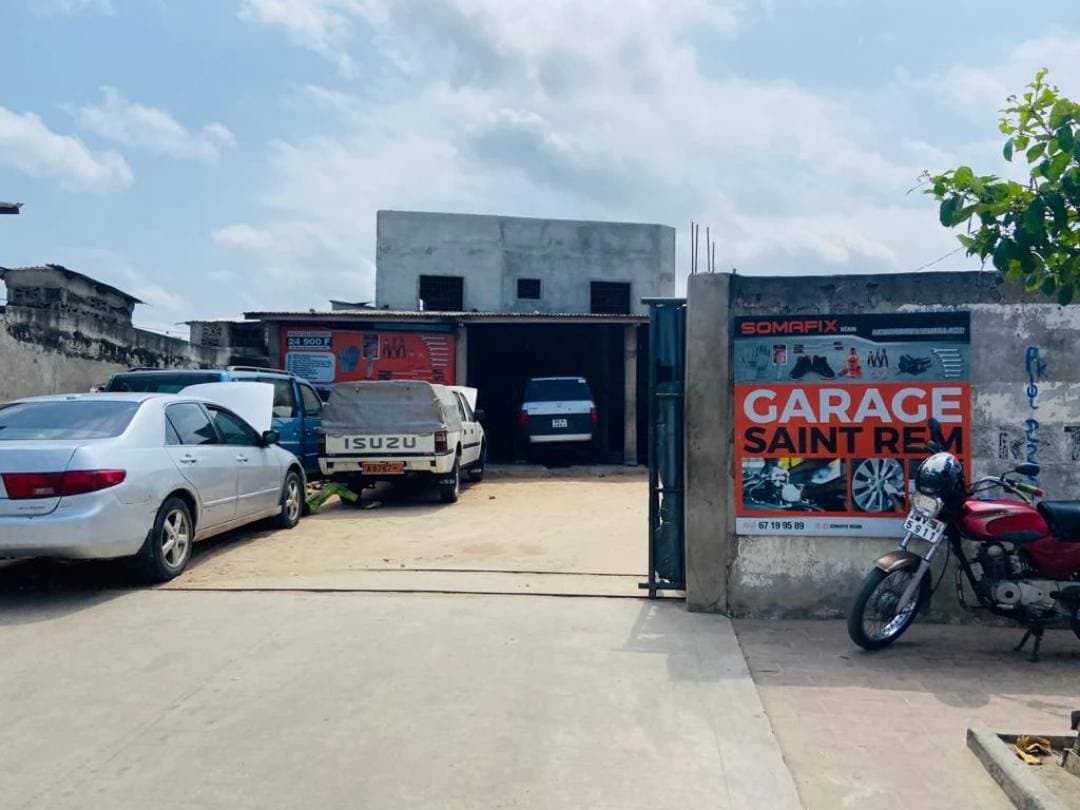 Garage St Rem, photo 3
